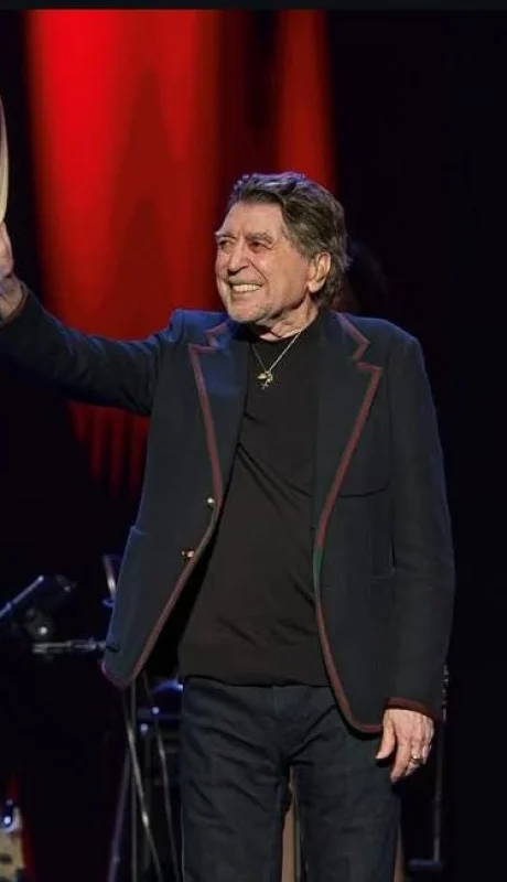 Joaquín Sabina se despide de Argentina con su gira "Hola y Adiós"