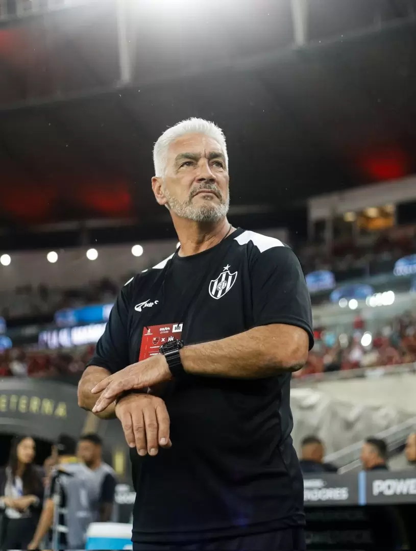 Omar De Felippe, DT de Central Córdoba de Santiago del Estero.