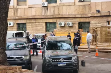 Casa de Gobierno de Mendoza: un hombre murió al caer desde el octavo piso