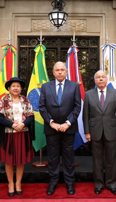 Los titulares de Relaciones Exteriores se reunieron en el Palacio san Martín.