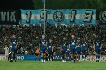 Independiente Rivadavia festeja el centenario del estadio Bautista Gargantini