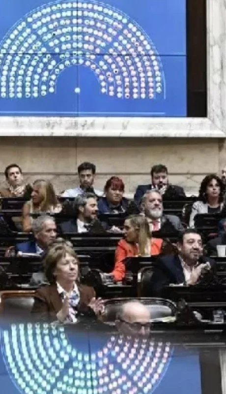 La comisión investigadora por el caso Libra se formó con 128 votos afirmativos, 93 en contra y siete abstenciones.