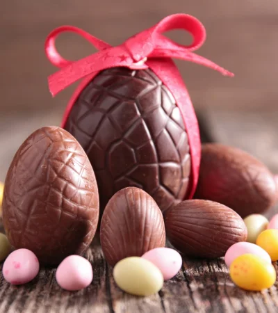 Huevos de Pascua: el furor por los gigantes de chocolate no para de crecer