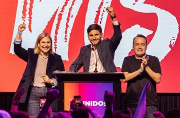 Pullaro arrasa en las urnas y avanza hacia una reelección con cambios de fondo