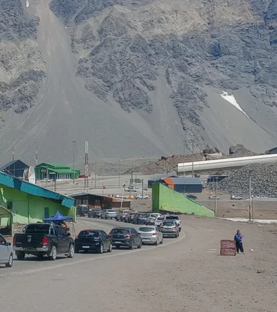 Paso fronterizo Cristo Redentor.