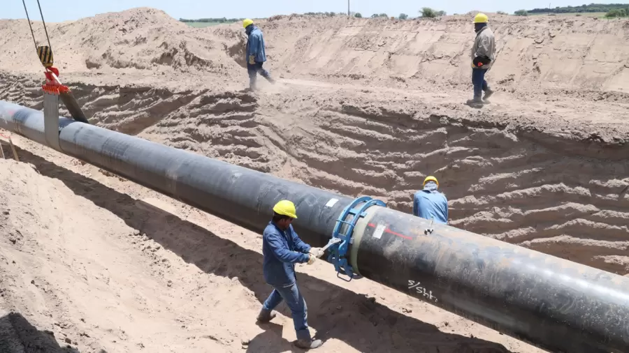 La construcción del gasoducto que traslada el combustible por el territorio argentino minimiza en gran medida los problemas con el gas en invierno.
