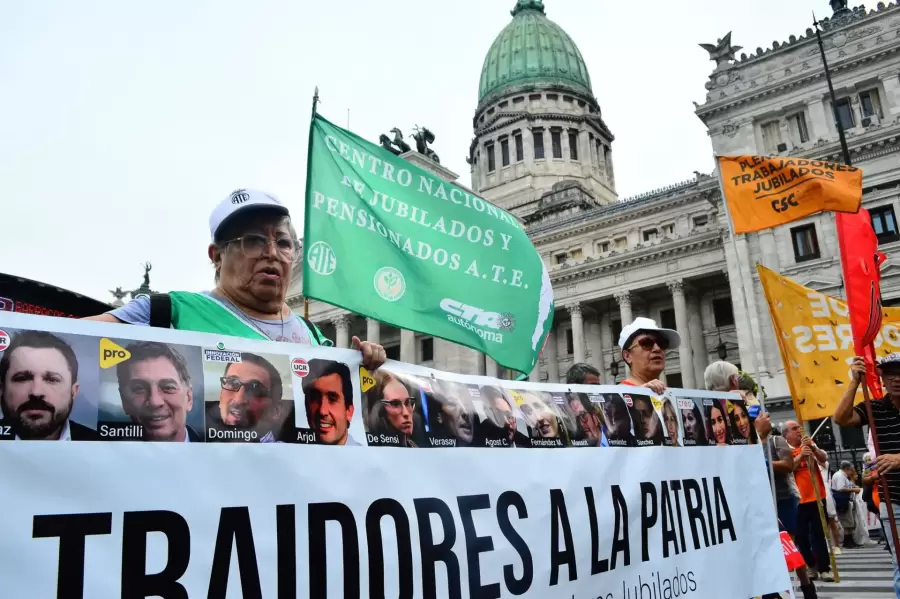 "Si nos vamos al rubro de la construcción o el comercio, se está sindicalizando un montón de dinero que tiene poca transparencia" (S. Carrizo)