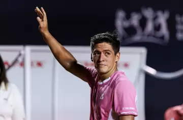 Año Nuevo y raqueta en mano: el desafío de Sebastián Báez en la United Cup 2026