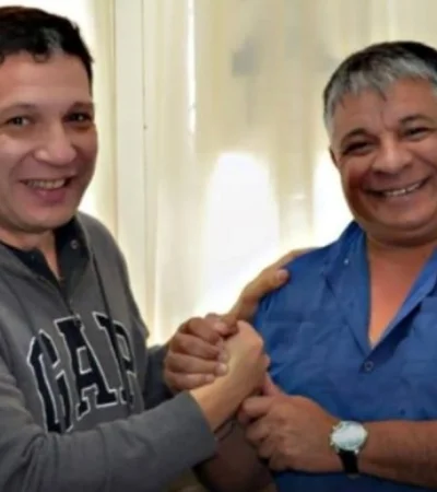 Octavio Argüello  (Derecha) cosecretario general de la CGT