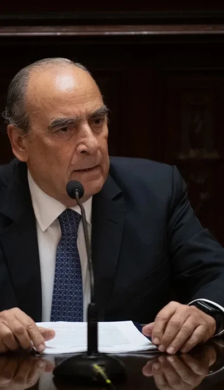 Guillermo Francos brindó su tercer informe de gestión ante el Congreso.