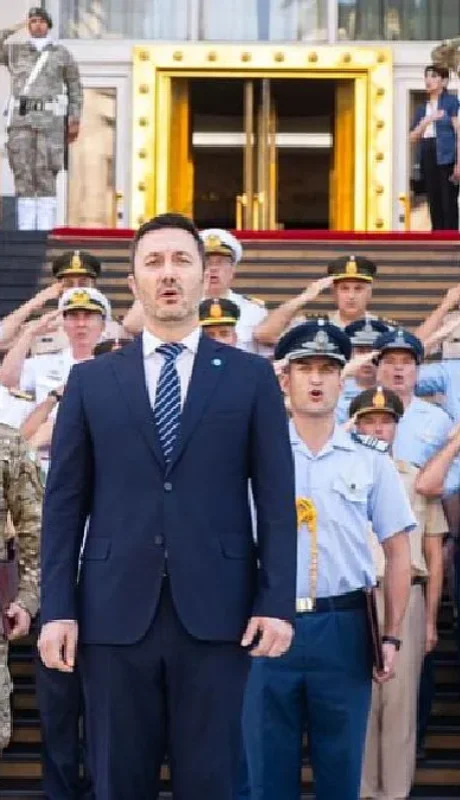 El ministro Luis Petri brindó una entrevista exclusiva a Ciudadano News.