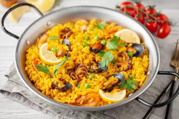 Paella.