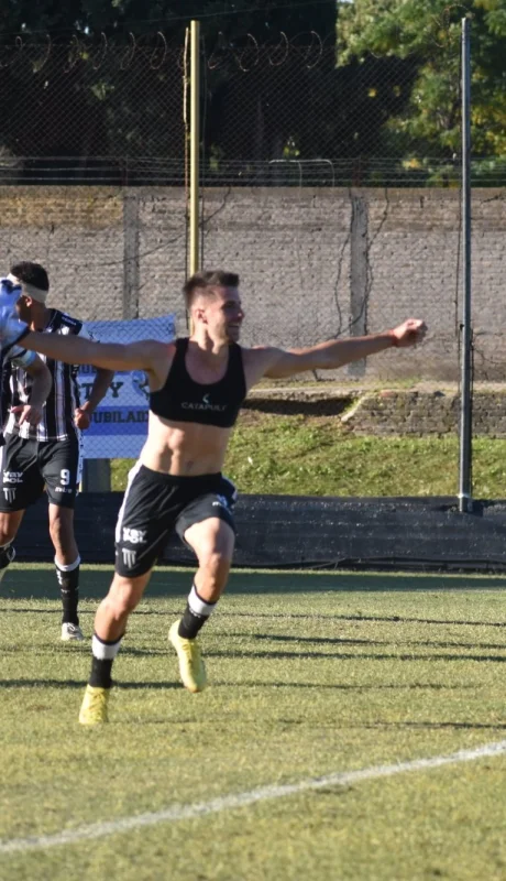 Gimnasia va por más en la Primera Nacional.