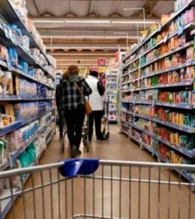 Recomiendan a los compradores no adquirir productos con aumentos. (Foto: web)