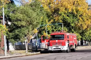 Escena desgarradora: una anciana y su hija con parálisis murieron en un voraz incendio
