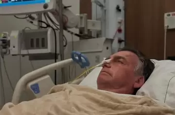 Bolsonaro sigue Internado en la UCI tras operación intestinal, sin fecha de alta