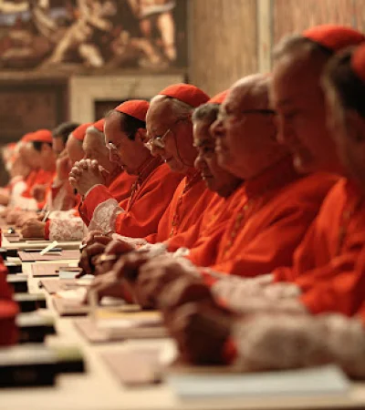 Conclave de obispos.