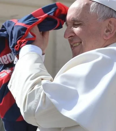Francisco pasó su infancia entre misas y visitas al Gasómetro.