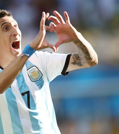 Ángel Di María convirtió el gol de la victoria ante Suiza.