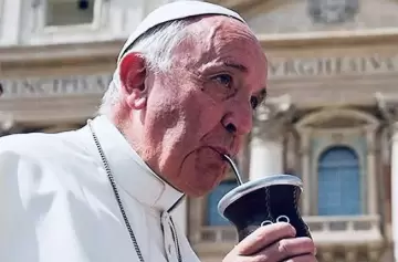 La política de Mendoza despide a Francisco: unidad en el adiós a un Papa diferente