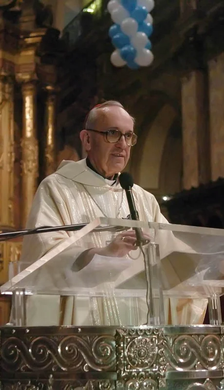 Jorge Bergoglio como arzobispo de Buenos Aires.
