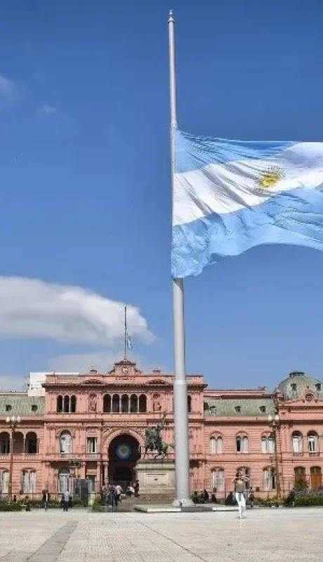 Duelo nacional por la muerte de Francisco.