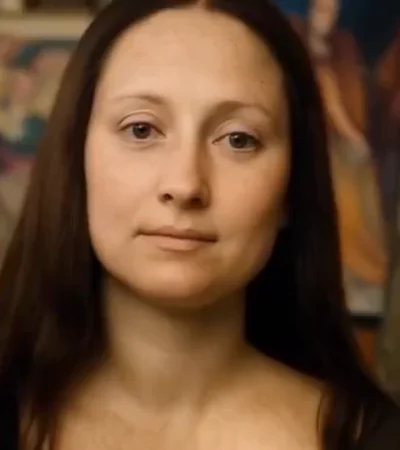 Monna Lisa es una obra pictórica del polímata renacentista, Leonardo da Vinci.