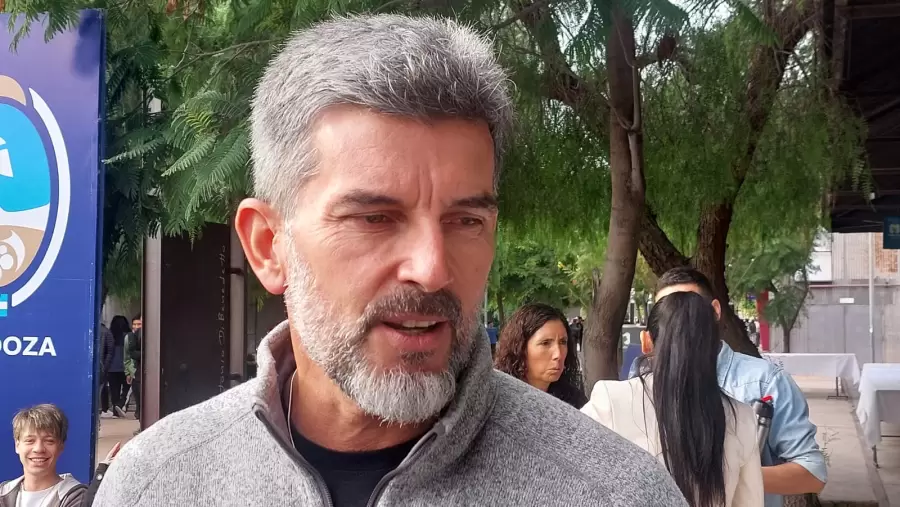 Intendente de la Ciudad de Mendoza, Ulpiano Suarez.