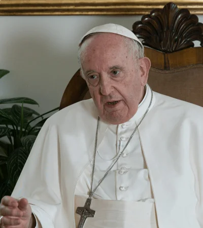 El papa Francisco y el emotivo escrito sobre la vejez/