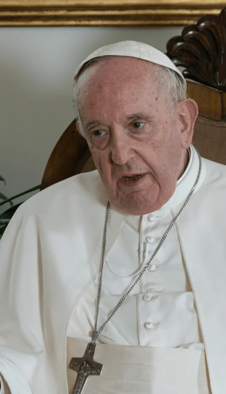 El papa Francisco y el emotivo escrito sobre la vejez/