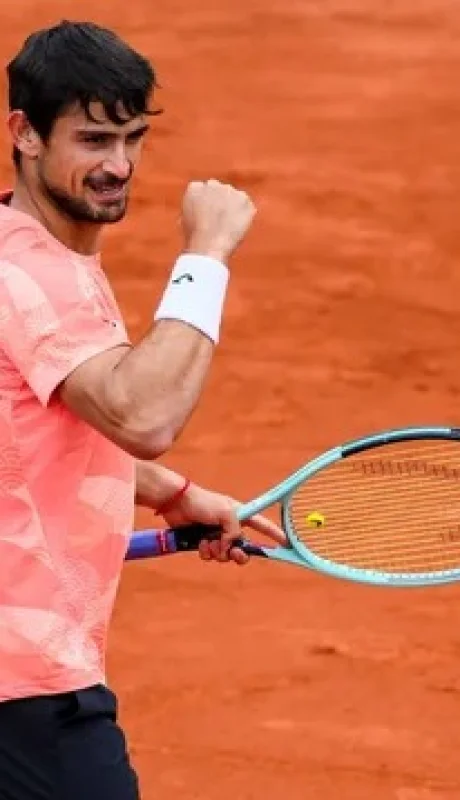 Mariano Navone uno de los vencedores en la primera ronda madrileña