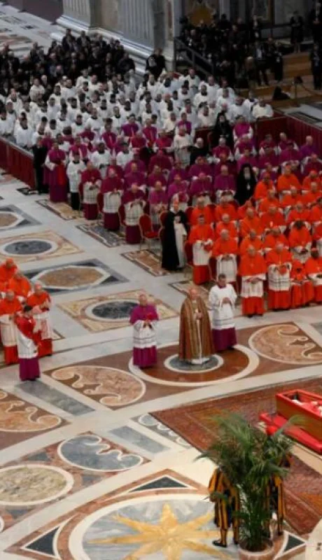 Las negociaciones entre los cardenales empiezan su cuenta regresiva de cara al Cónclave.