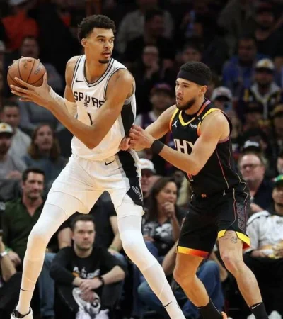 Victor Wembanyama en San Antonio Spurs.