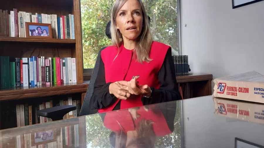 Abogada Laura Cannizzaro del Estudio  Aguinaga y Asociados.