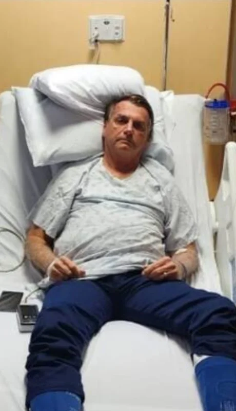 Los médicos comunicaron la situación médica durante la jornada.