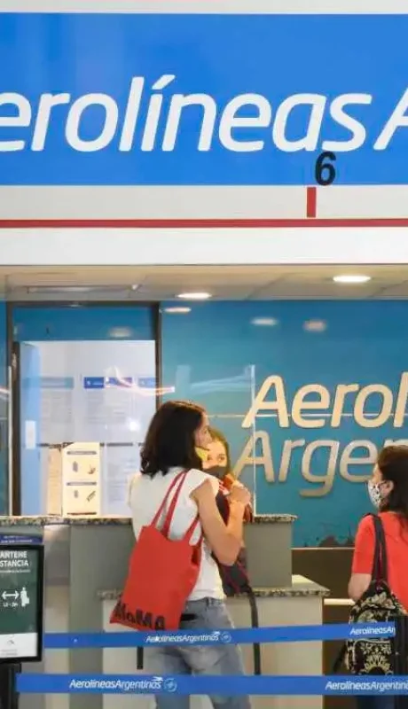 Aerolíneas: Mendoza resiste mientras el resto del país cierra sus puertas