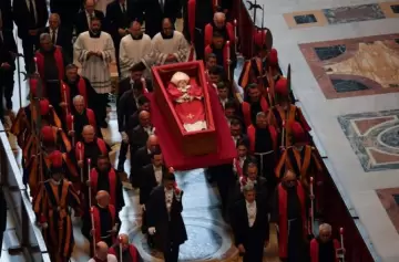 Todos los detalles del rito de clausura del féretro del papa Francisco