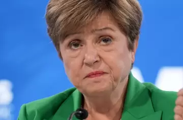 Cristina le apuntó a la titular del FMI por pedir apoyar al Gobierno en las elecciones