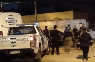 Murió un policía de un disparo en la cabeza: hay dos prófugos y un detenido