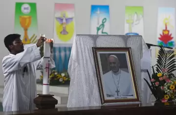 El lindo e inesperado gesto de Bangladesh por la muerte del Papa