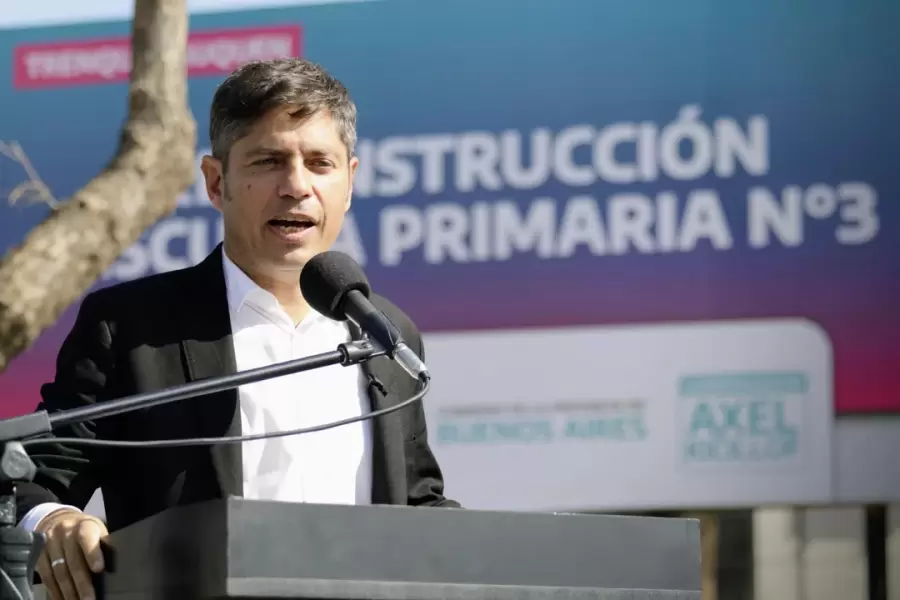 El gobernador Axel Kicillof