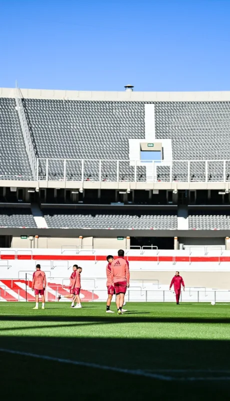 Los futbolistas de River y Boca que podrían debutar en el Superclásico