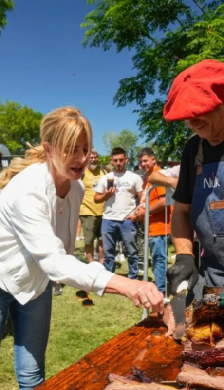 En Uribelarrea se realiza la Fiesta del Costillar Criollo.