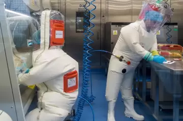 Confirman que el COVID-19 fue creado: "Ahora se sabe quién lo financió"