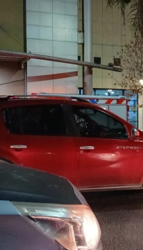 Evacuaron el Plaza Oeste Shopping en Morón tras una amenaza de bomba
