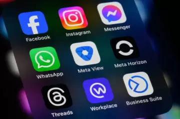 La IA de WhatsApp generó chats sexuales con menores: investigan a Meta