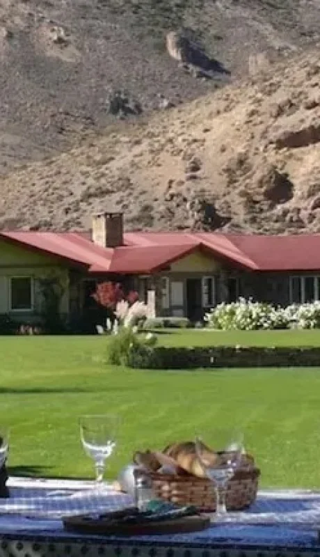 Estancia Pilpilcurá, una lujosa propiedad que posee alrededor de 3000 hectáreas.