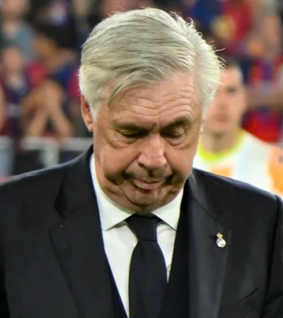 Por ahora no hay arreglo para el arribo de Carleto a Brasil