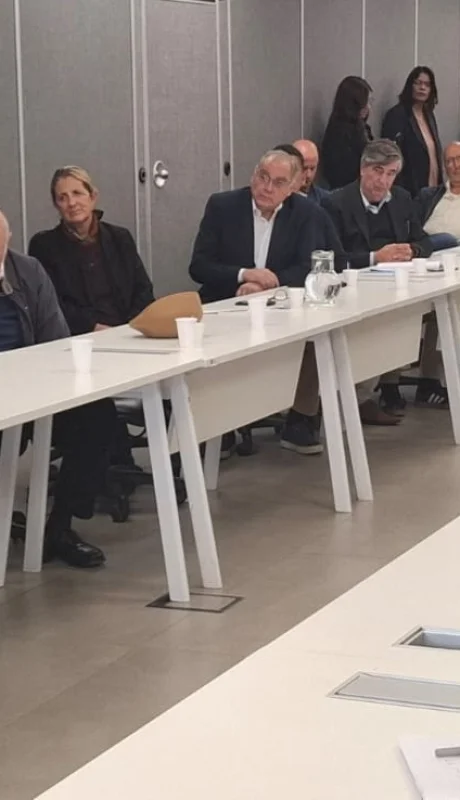 Asociación de Trabajadores del Estado (ATE) y el secretario General, Roberto Macho