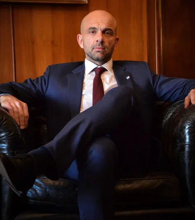 Franco Mogetta deja la secretaría de transporte para dedicarse a su carrera política.